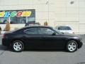 Brilliant Black Crystal Pearl - Charger SE Photo No. 3