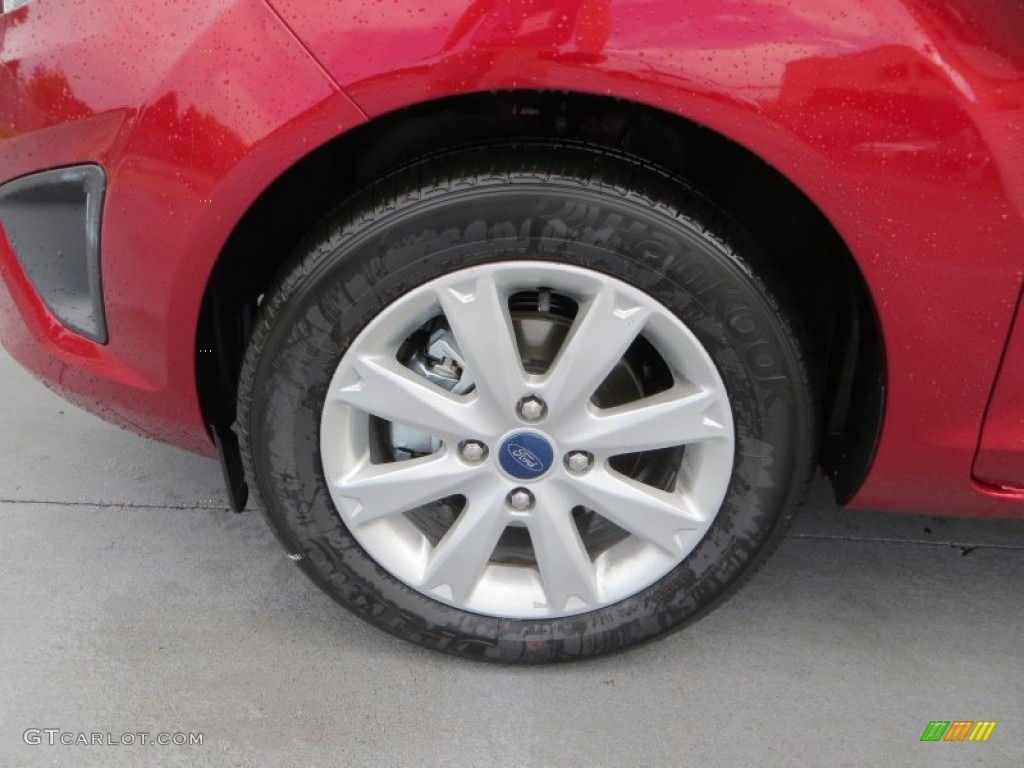 2013 Fiesta SE Hatchback - Ruby Red / Charcoal Black photo #10