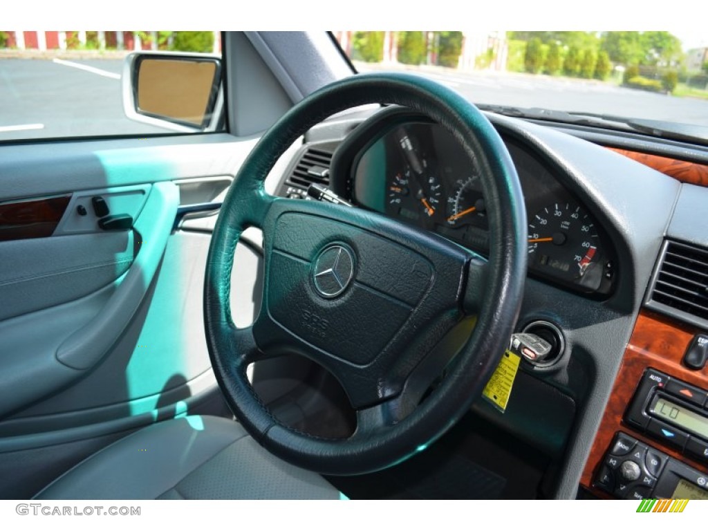 2000 Mercedes-Benz C 280 Sedan Grey Steering Wheel Photo #80906502