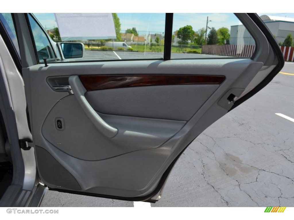 2000 Mercedes-Benz C 280 Sedan Grey Door Panel Photo #80906565