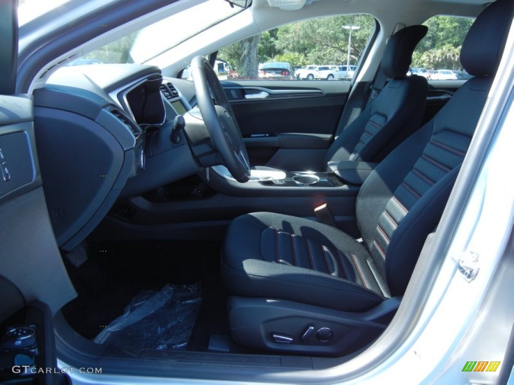 2013 Fusion SE 1.6 EcoBoost - Ingot Silver Metallic / SE Appearance Package Charcoal Black/Red Stitching photo #6