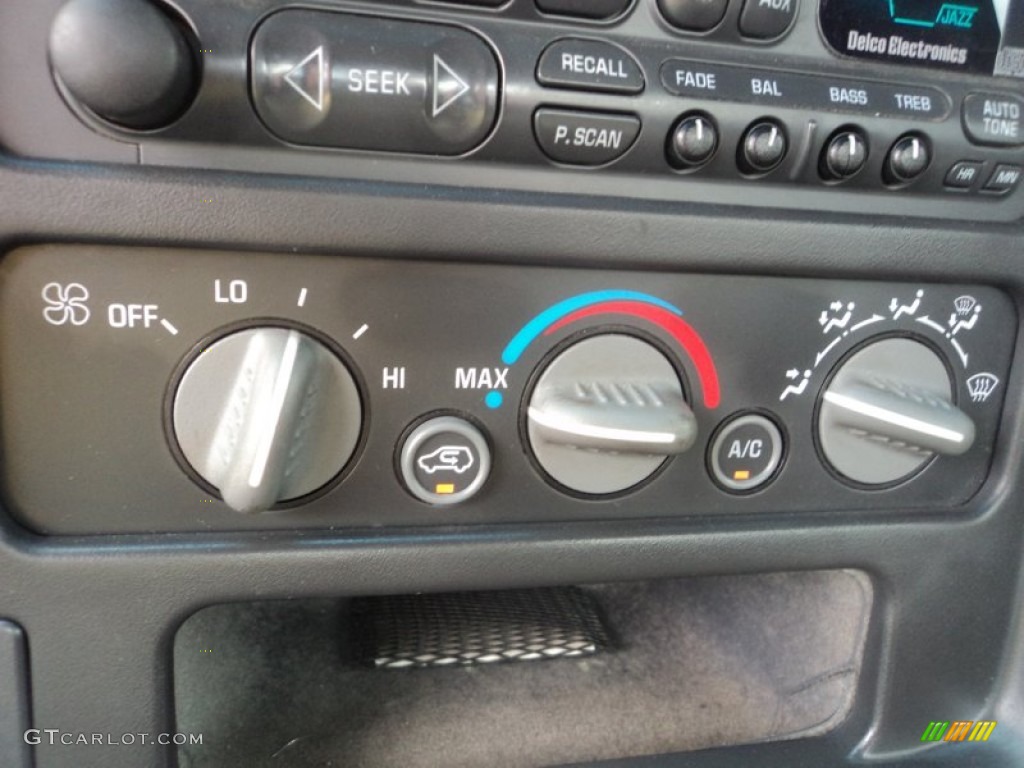 1998 Chevrolet C/K K1500 Regular Cab 4x4 Controls Photos