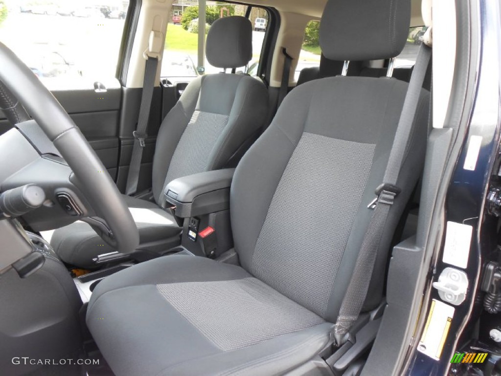 2011 Jeep Patriot Sport 4x4 Front Seat Photos