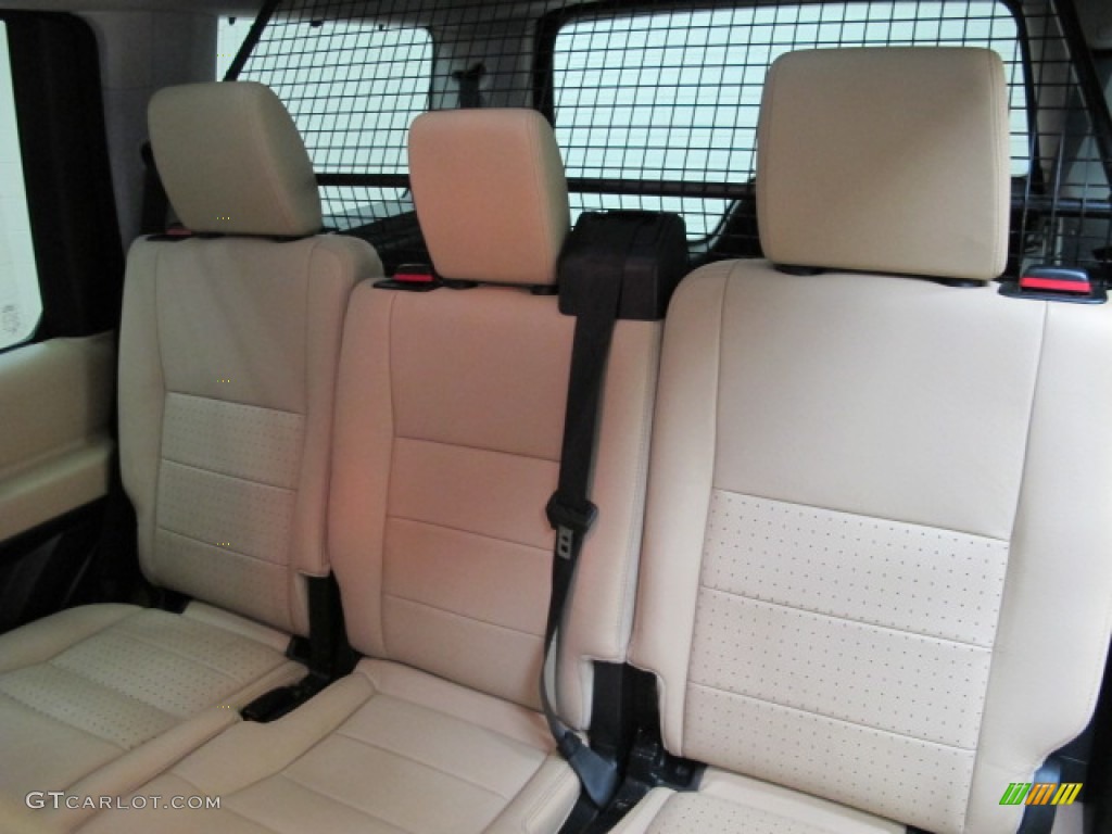 2006 Land Rover LR3 V8 SE Rear Seat Photo #80908692