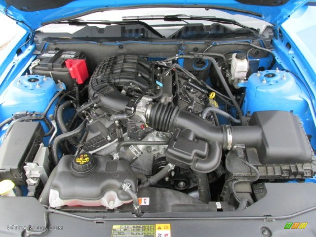 2011 Ford Mustang V6 Premium Coupe Engine Photos
