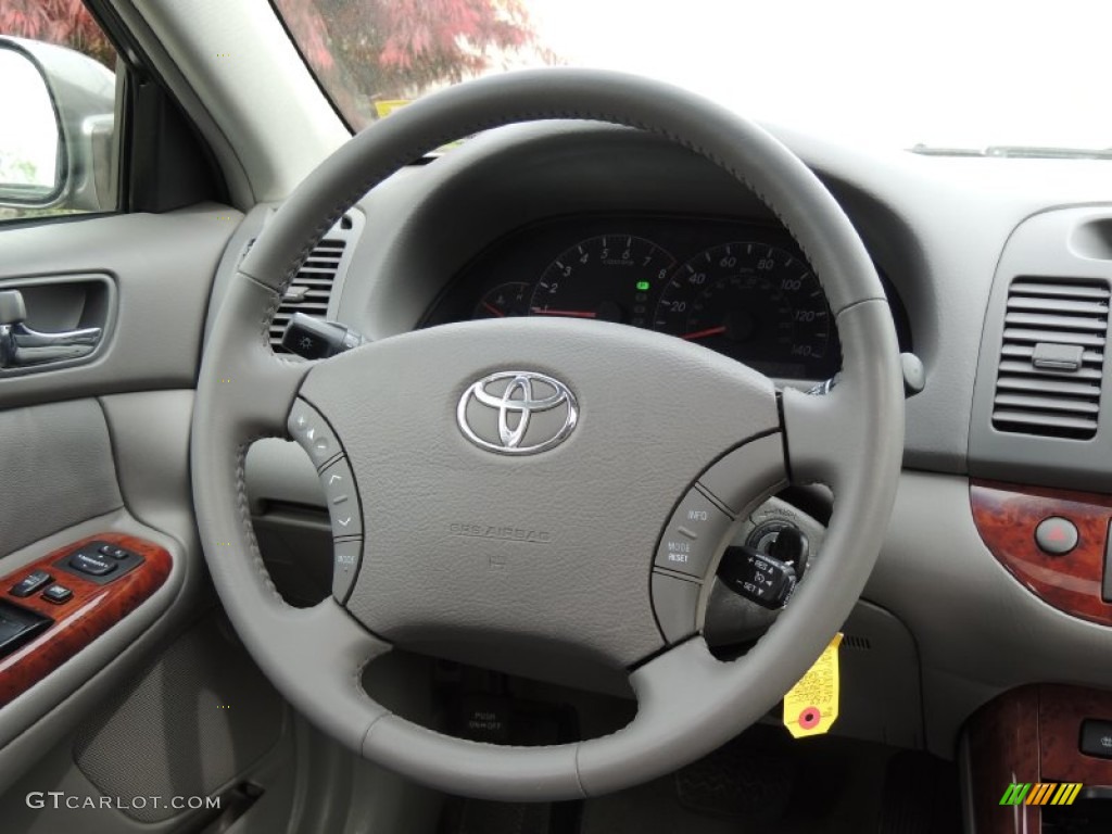 2005 Toyota Camry XLE Taupe Steering Wheel Photo #80910917