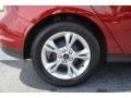 2013 Ford Focus SE Hatchback Wheel and Tire Photo