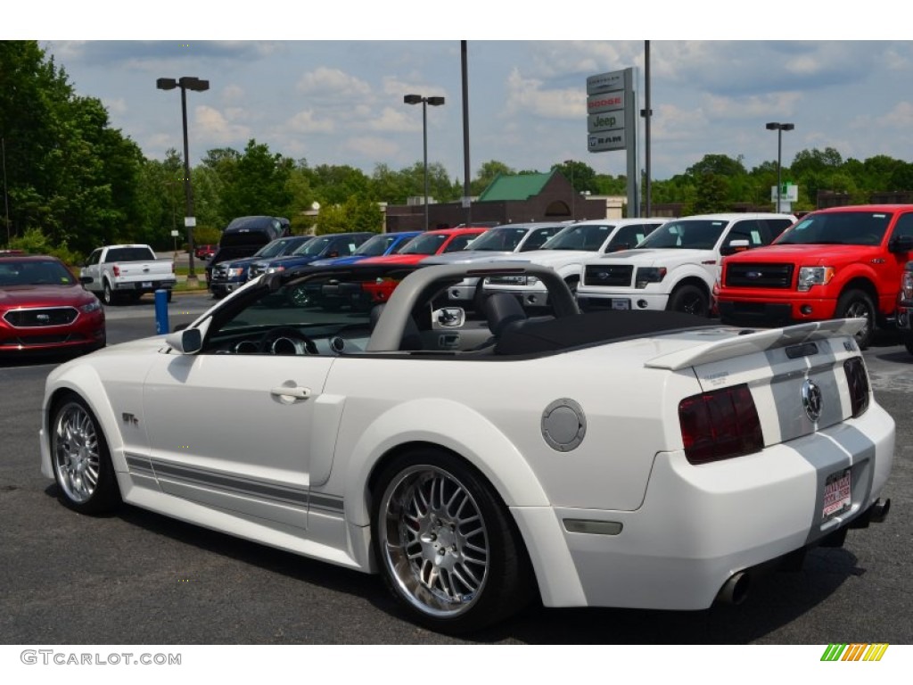 2007 Mustang GT Premium Convertible - Performance White / Light Graphite photo #6