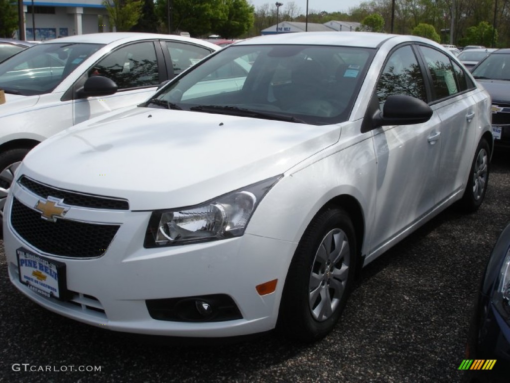 2013 Cruze LS - Summit White / Jet Black/Medium Titanium photo #1