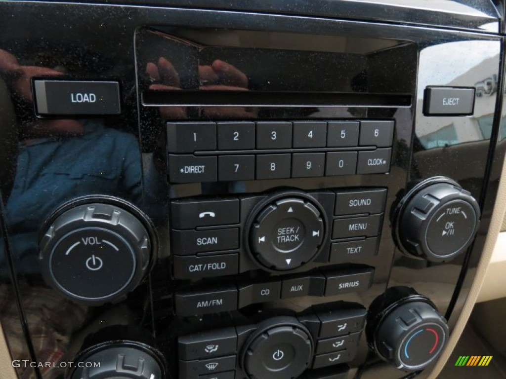 2012 Ford Escape Limited Controls Photo #80918148