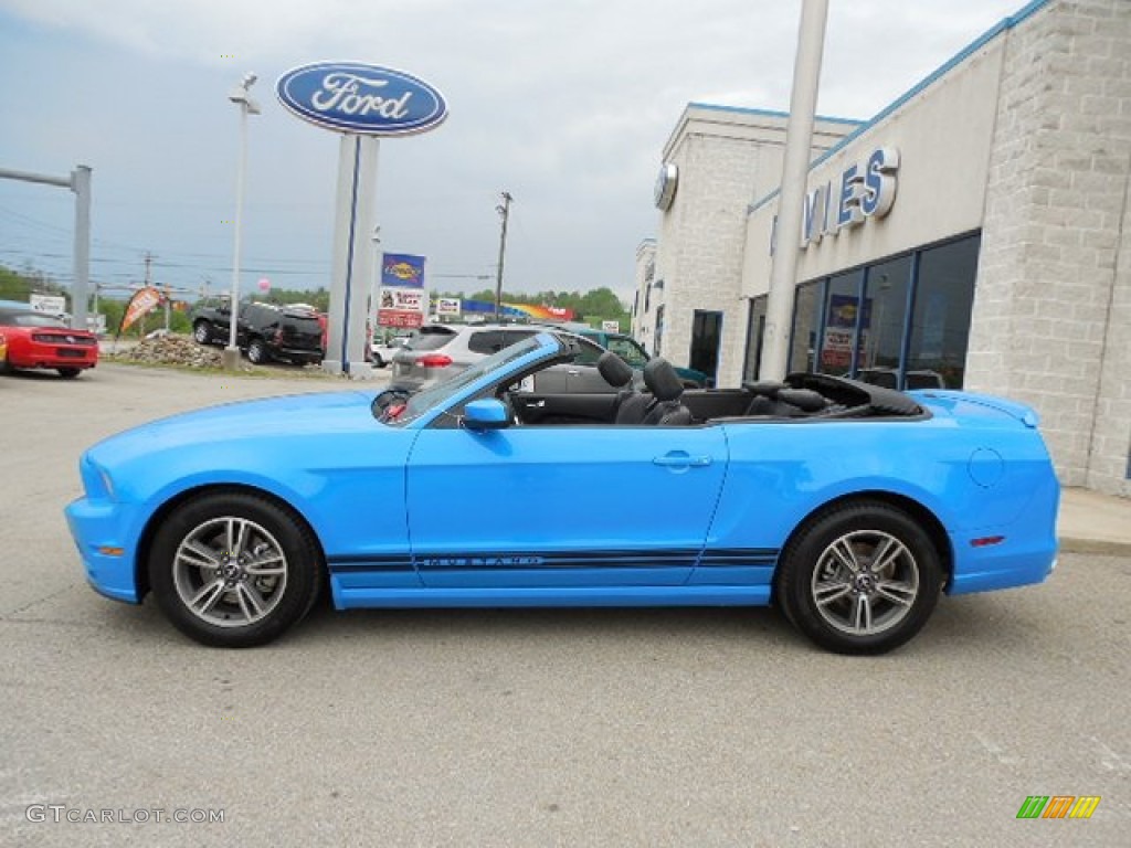 2013 Mustang V6 Premium Convertible - Grabber Blue / Charcoal Black photo #3