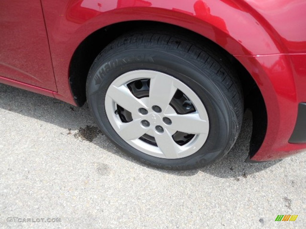 2013 Chevrolet Sonic LS Sedan Wheel Photo #80918404