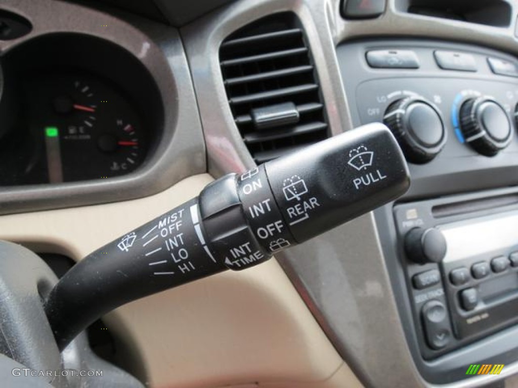 2003 Toyota Highlander I4 Controls Photo #80918412