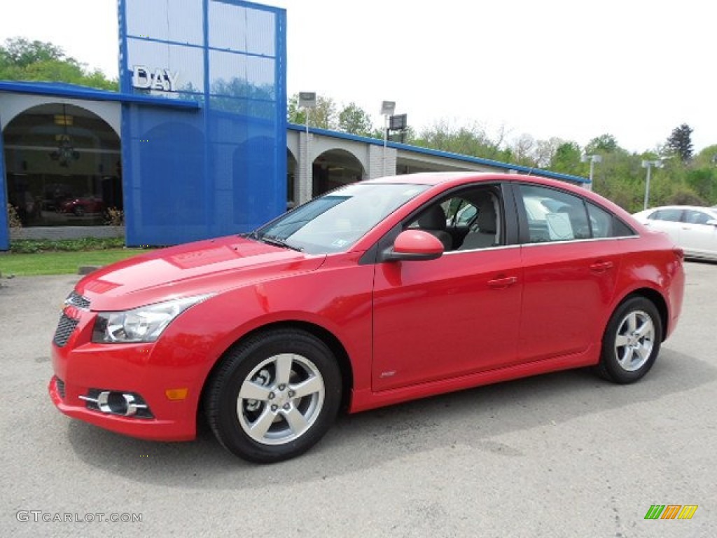 2013 Cruze LT/RS - Victory Red / Medium Titanium photo #1
