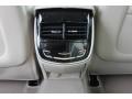 White Diamond Tricoat - XTS Premium FWD Photo No. 40