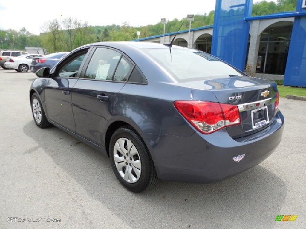 2013 Cruze LS - Atlantis Blue Metallic / Jet Black/Medium Titanium photo #4