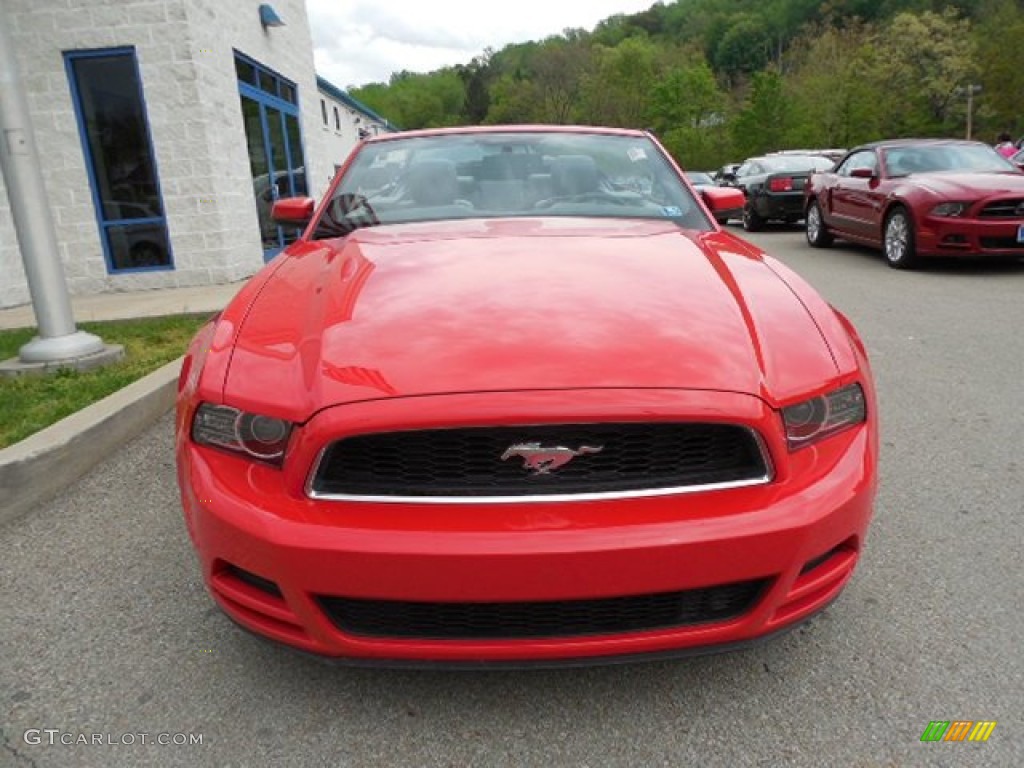 2013 Mustang V6 Premium Convertible - Race Red / Charcoal Black photo #7