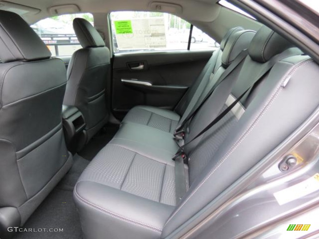 2013 Camry SE - Magnetic Gray Metallic / Black photo #6