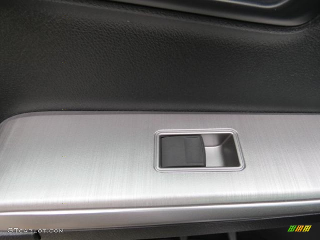2013 Camry SE - Magnetic Gray Metallic / Black photo #7