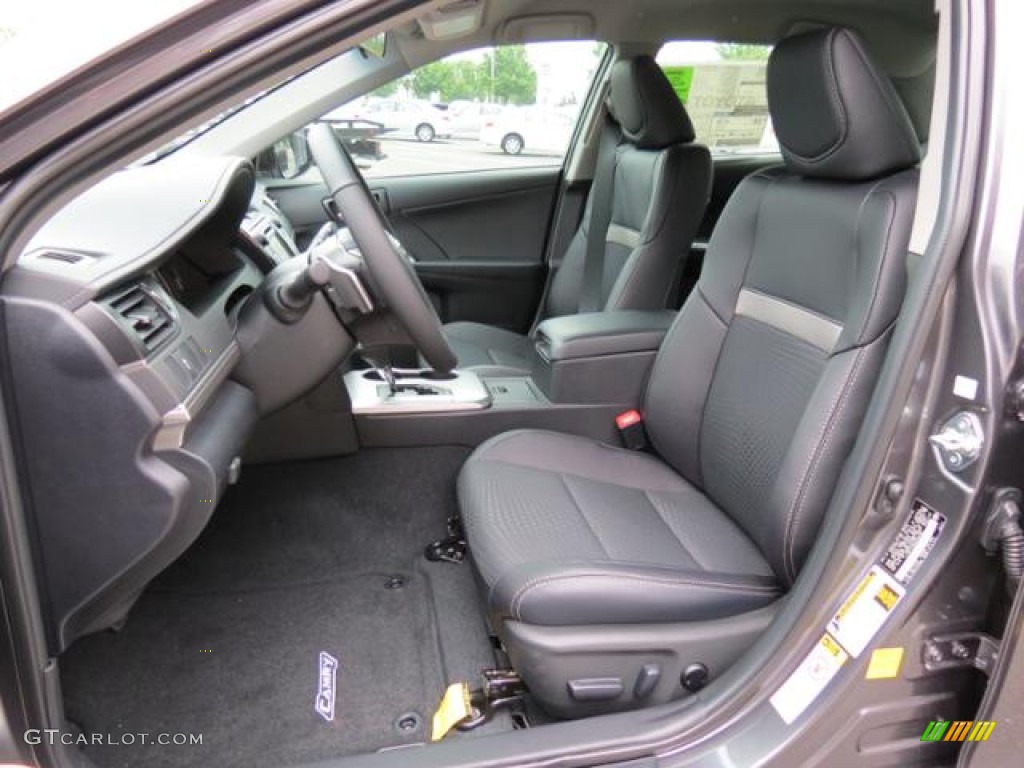 2013 Camry SE - Magnetic Gray Metallic / Black photo #8