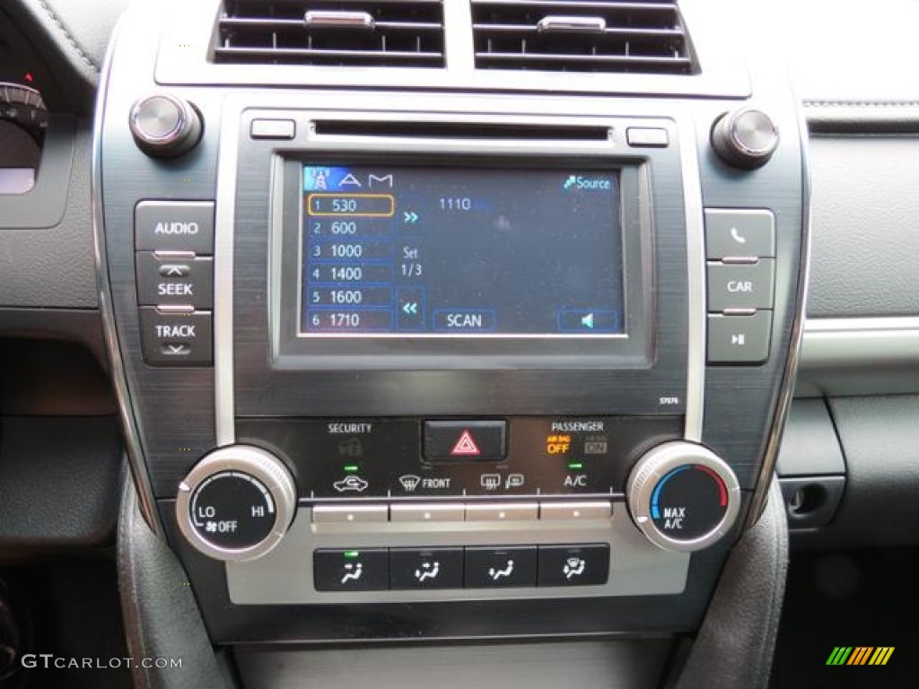 2013 Camry SE - Magnetic Gray Metallic / Black photo #12