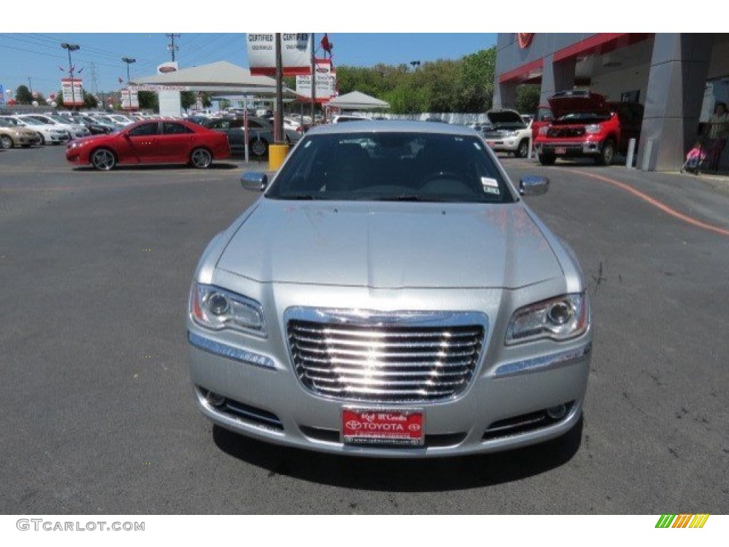 2012 300 C - Bright Silver Metallic / Black photo #2