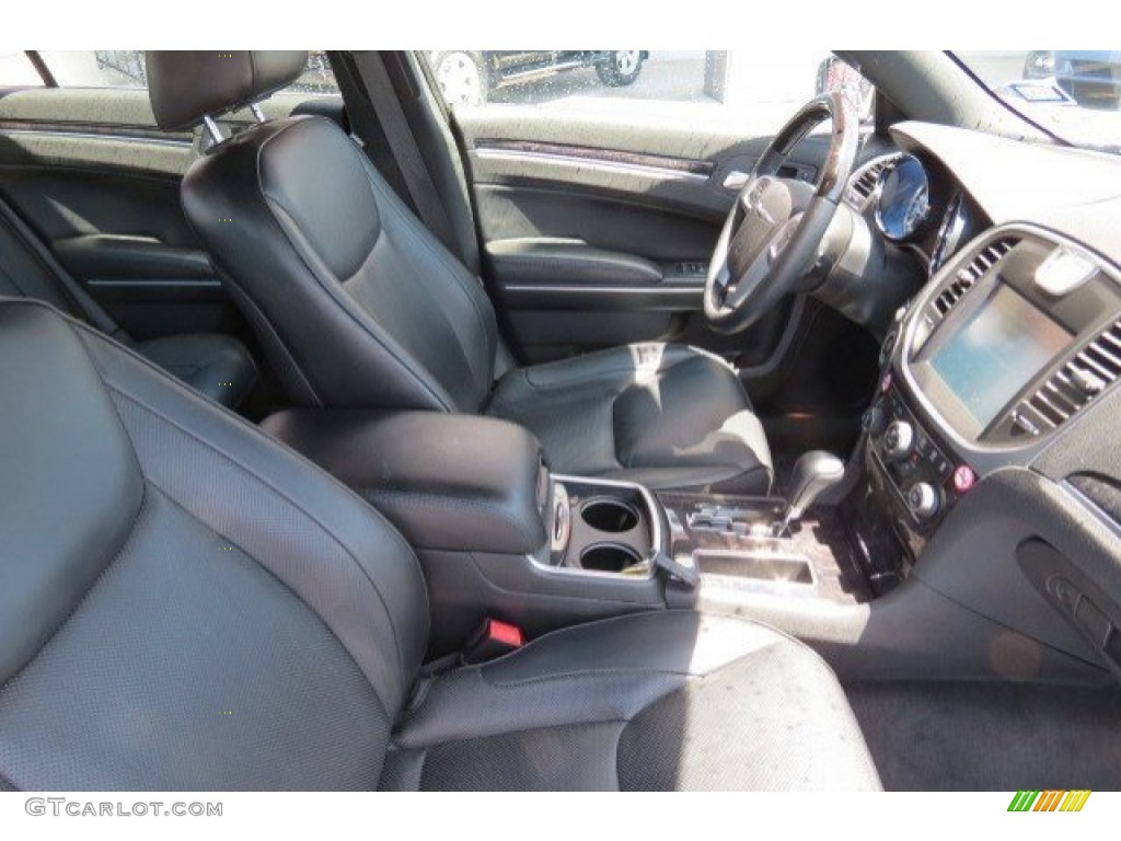 2012 300 C - Bright Silver Metallic / Black photo #13