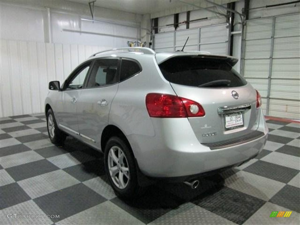 2011 Rogue S - Silver Ice Metallic / Black photo #5