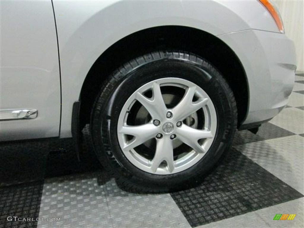 2011 Rogue S - Silver Ice Metallic / Black photo #8