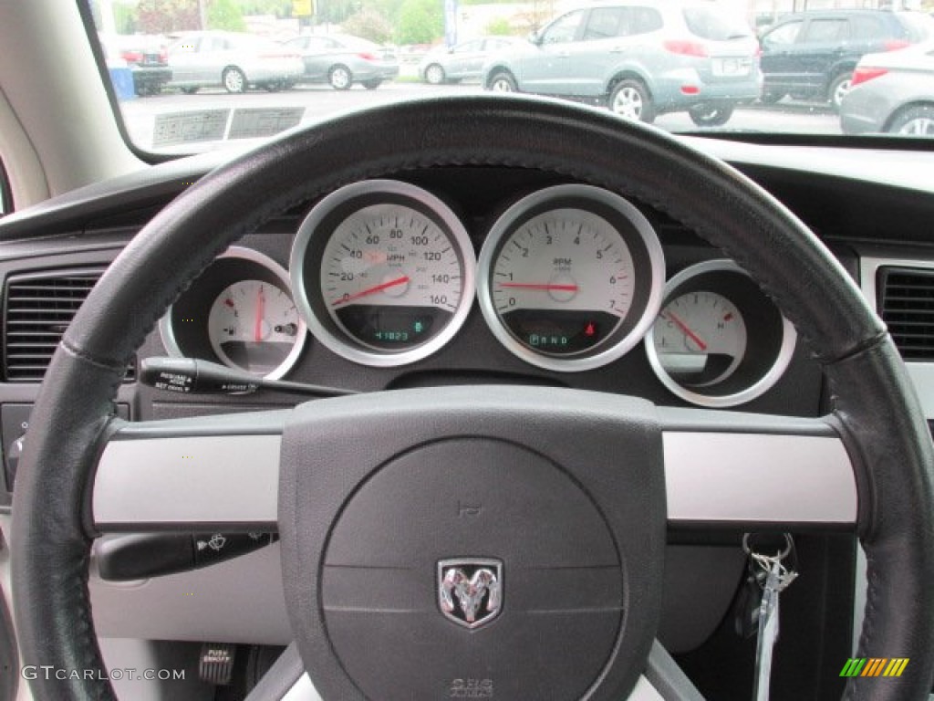2007 Dodge Charger R/T AWD Gauges Photo #80929370