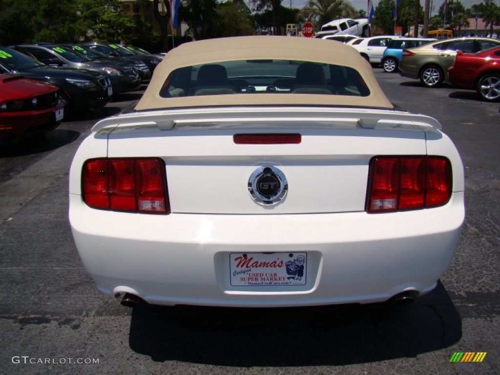 2006 Mustang GT Premium Convertible - Performance White / Light Parchment photo #7