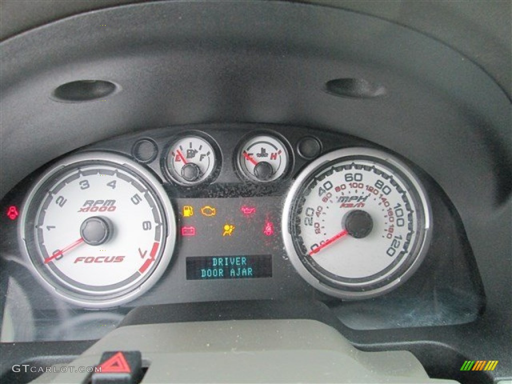 2010 Ford Focus SES Sedan Gauges Photo #80931255