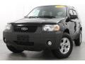 Black - Escape XLT V6 4WD Photo No. 2