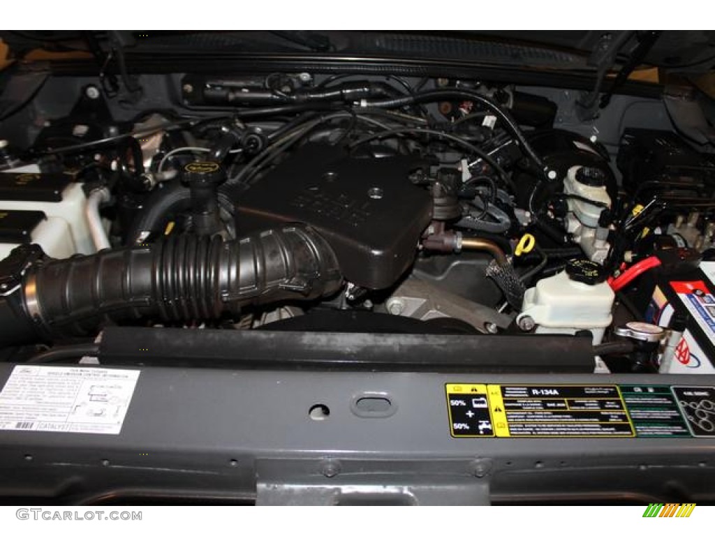 2005 Explorer Sport Trac XLT 4x4 - Dark Stone Metallic / Medium Dark Flint photo #47