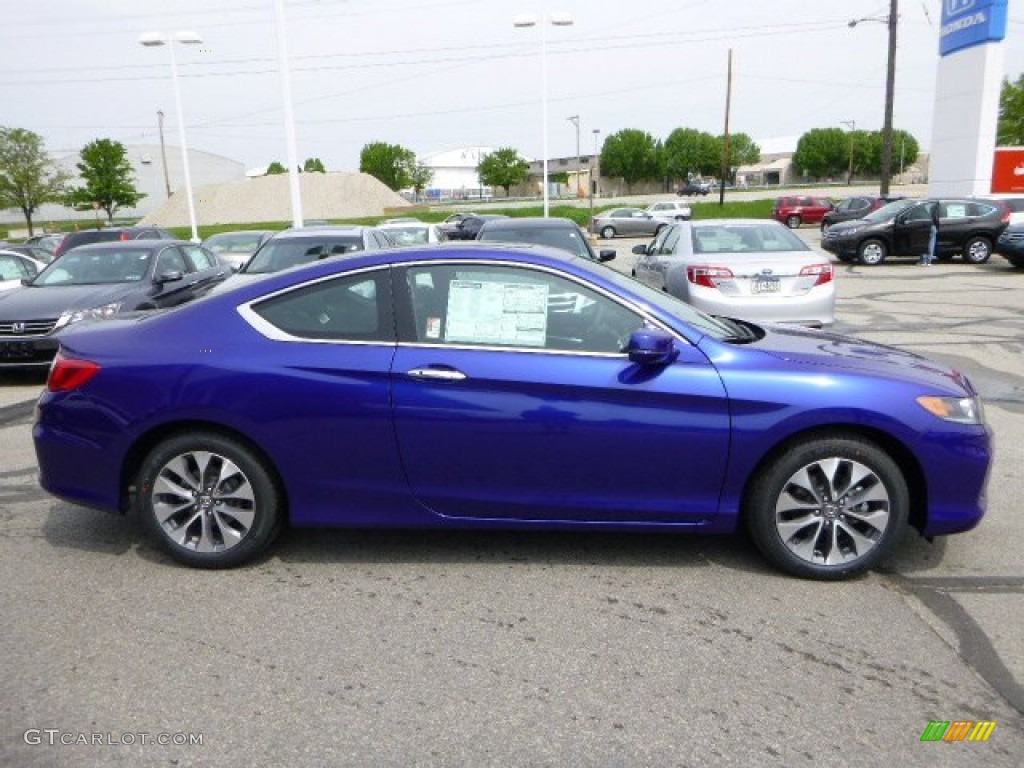 Still Night Pearl 2013 Honda Accord EX Coupe Exterior Photo #80933784