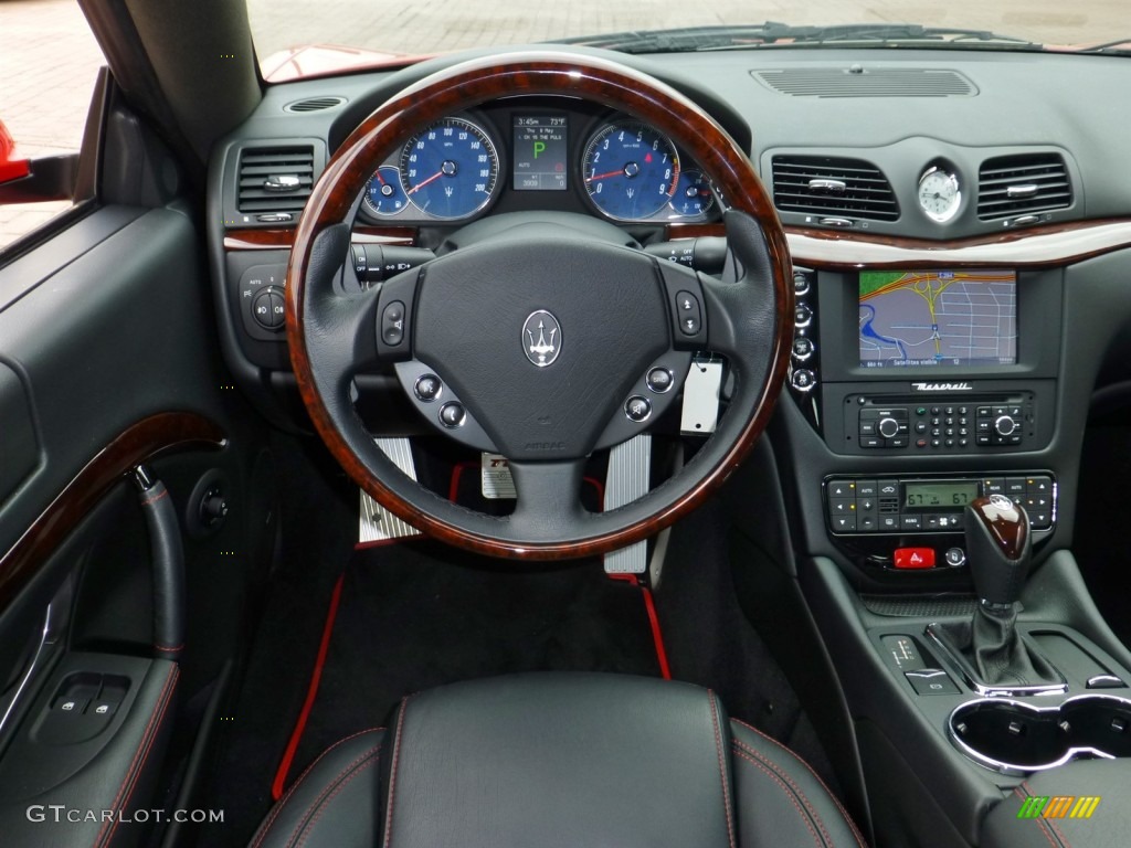 2012 Maserati GranTurismo S Automatic Nero Steering Wheel Photo #80935668