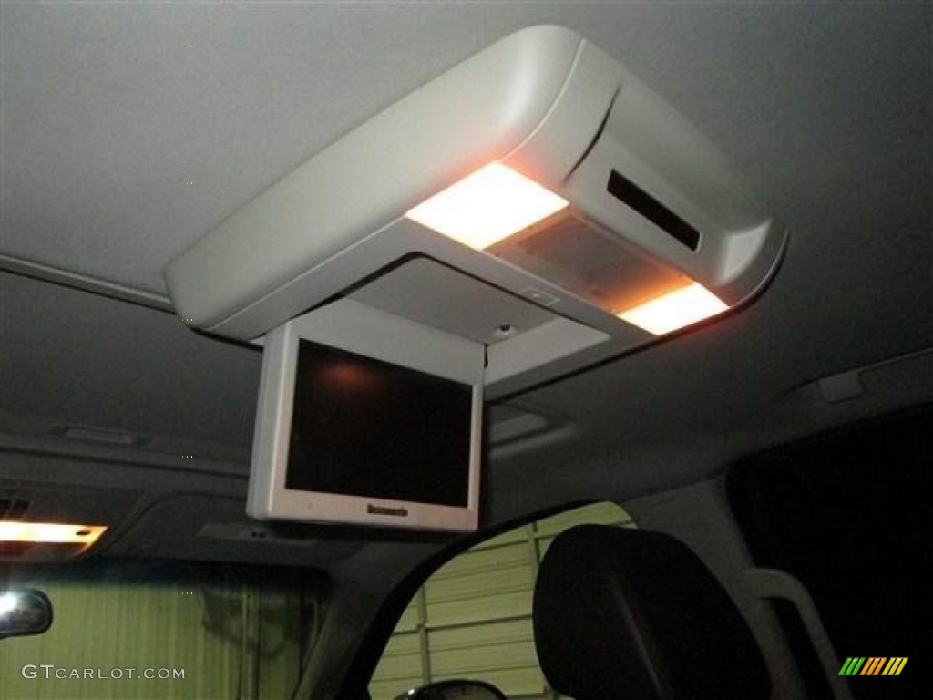 2009 Chevrolet Avalanche LTZ 4x4 Entertainment System Photos