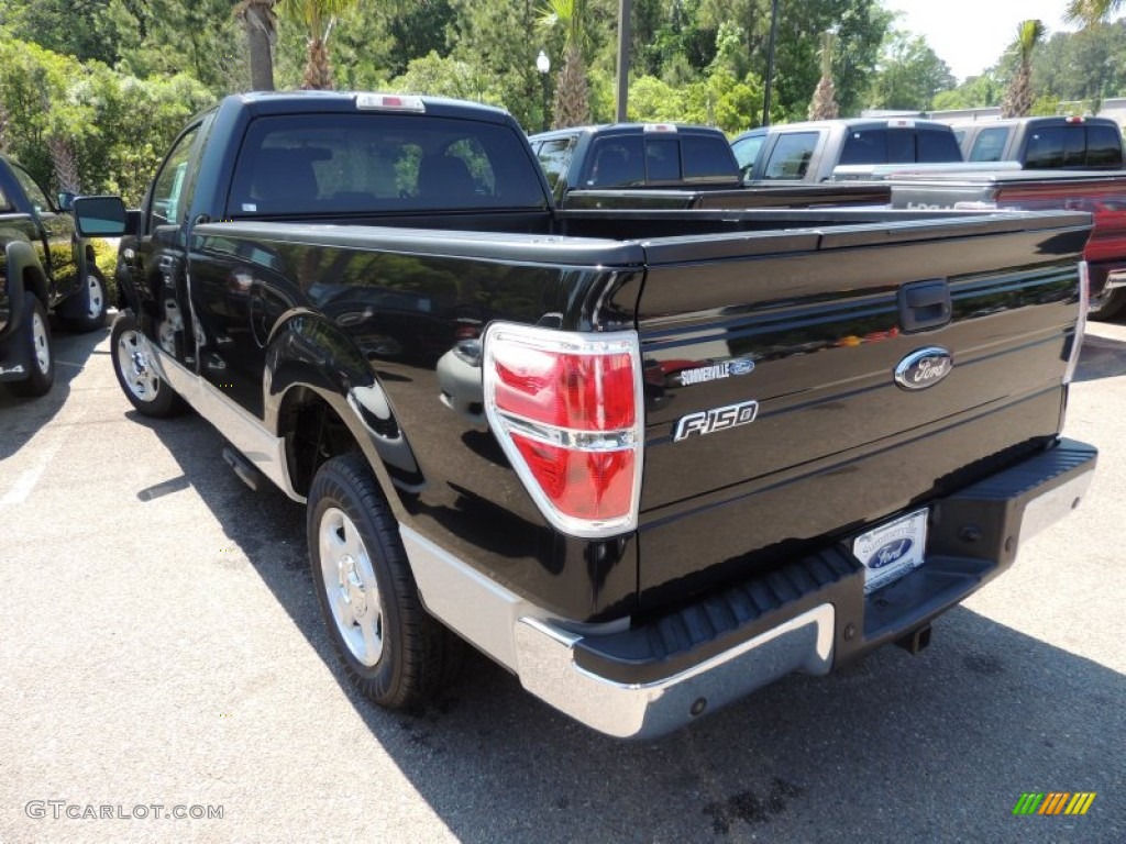 2010 F150 XLT Regular Cab - Tuxedo Black / Medium Stone photo #13