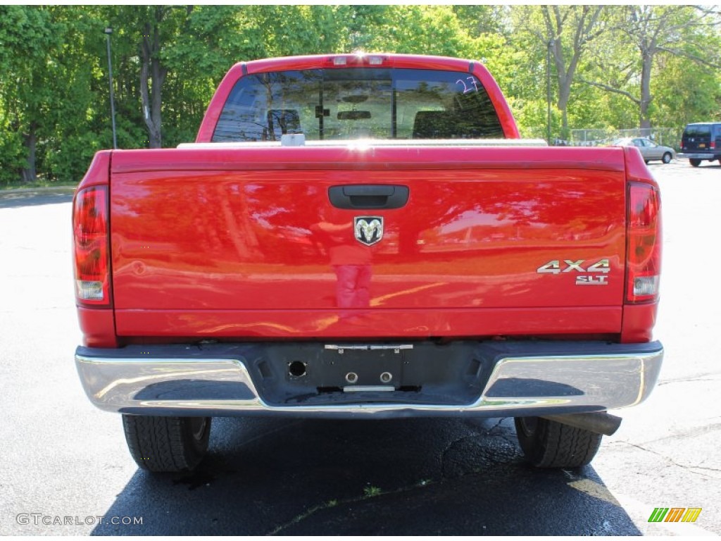 2006 Ram 1500 ST Quad Cab 4x4 - Flame Red / Medium Slate Gray photo #5