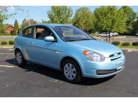 2010 Hyundai Accent GS 3 Door Data, Info and Specs