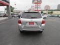 2010 Classic Silver Metallic Toyota Highlander   photo #6