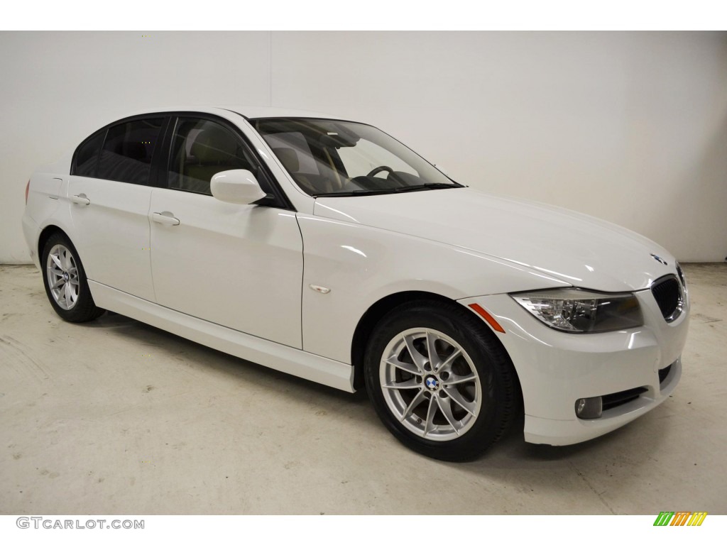 2010 3 Series 328i Sedan - Alpine White / Beige photo #2