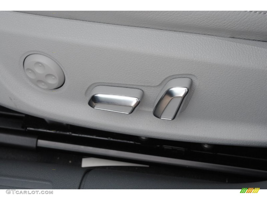 2013 A4 2.0T quattro Sedan - Scuba Blue Metallic / Titanium Gray photo #13