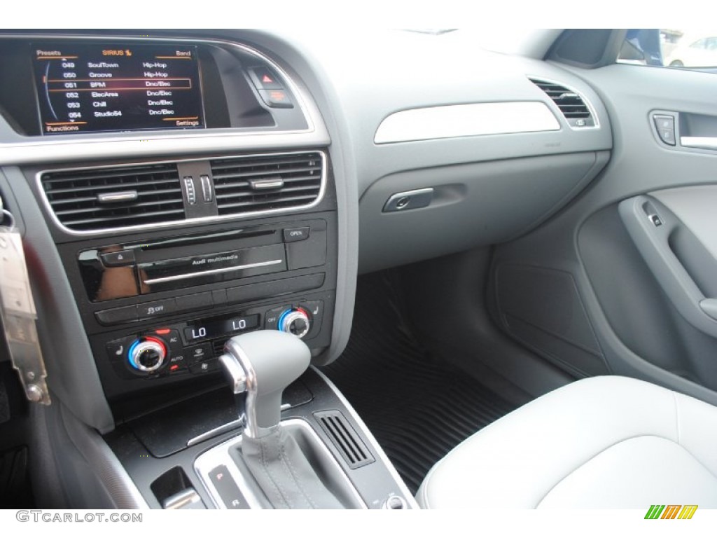 2013 A4 2.0T quattro Sedan - Scuba Blue Metallic / Titanium Gray photo #17