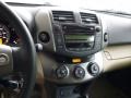 Super White - RAV4 I4 4WD Photo No. 18