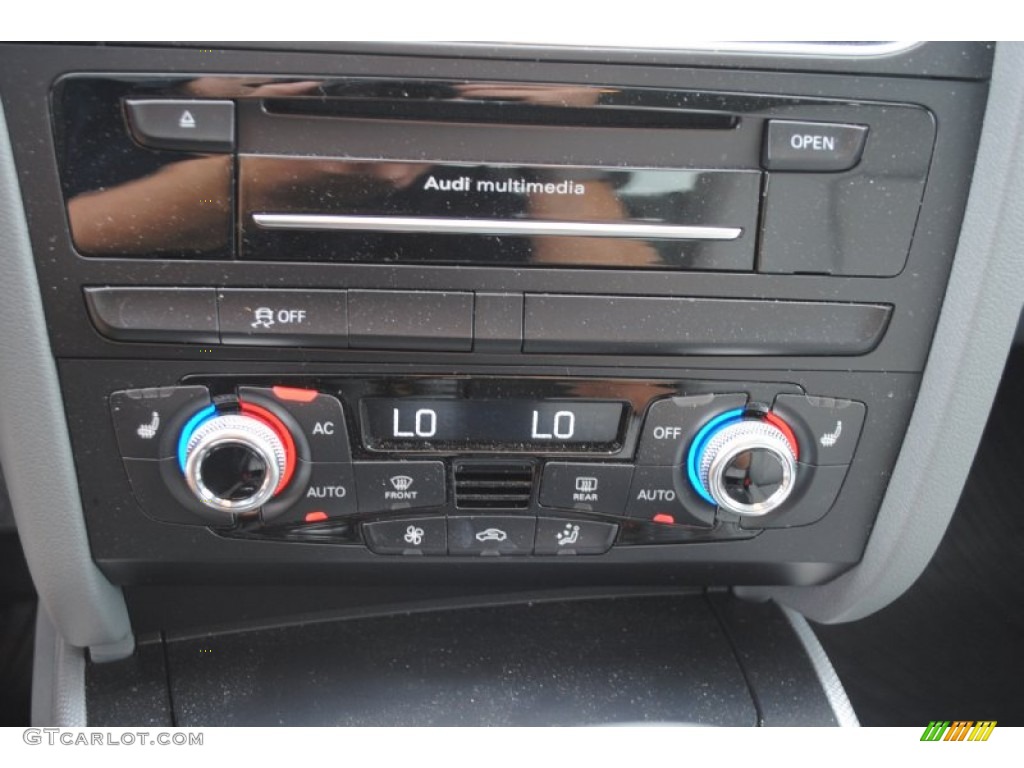 2013 A4 2.0T quattro Sedan - Scuba Blue Metallic / Titanium Gray photo #29