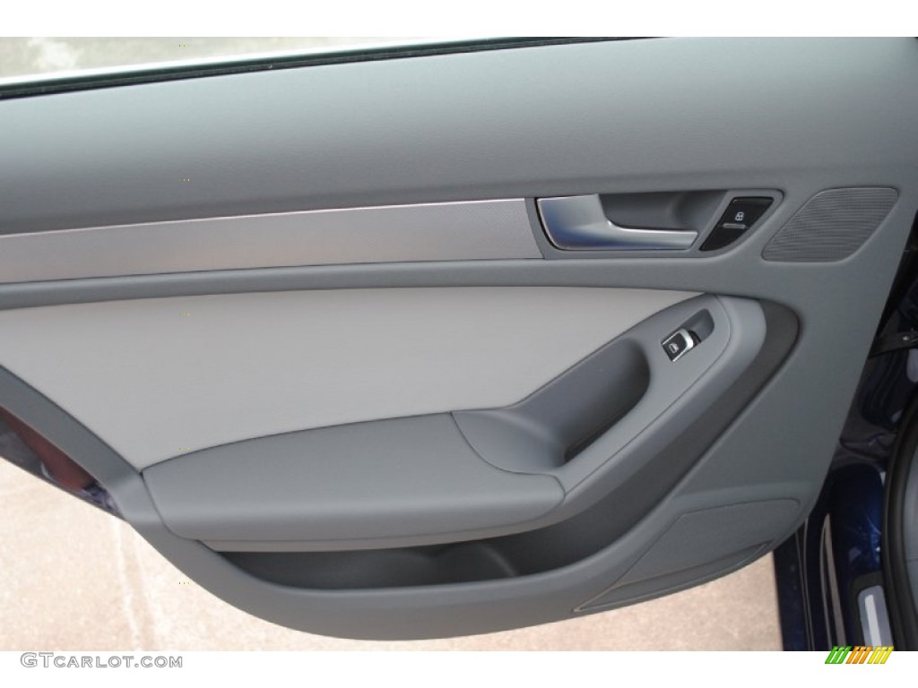 2013 A4 2.0T quattro Sedan - Scuba Blue Metallic / Titanium Gray photo #37