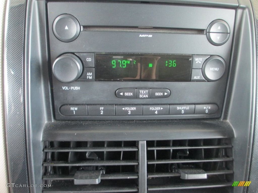 2007 Ford Explorer XLT 4x4 Audio System Photo #80942107