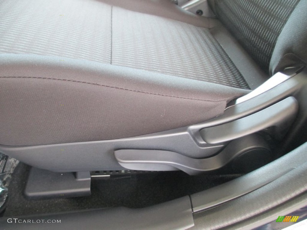 2013 Mitsubishi Lancer ES Front Seat Photo #80942484
