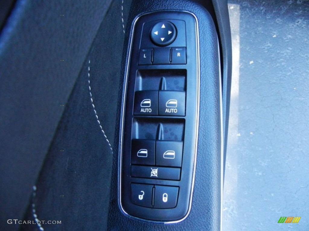 2013 Dodge Charger SRT8 Controls Photo #80942791